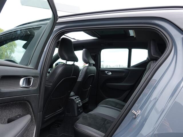 Volvo XC40 1.5 T4 RECHARGE R-DESIGN PANO | TREKH. | H-LEER | TWO-TONE | CAMERA