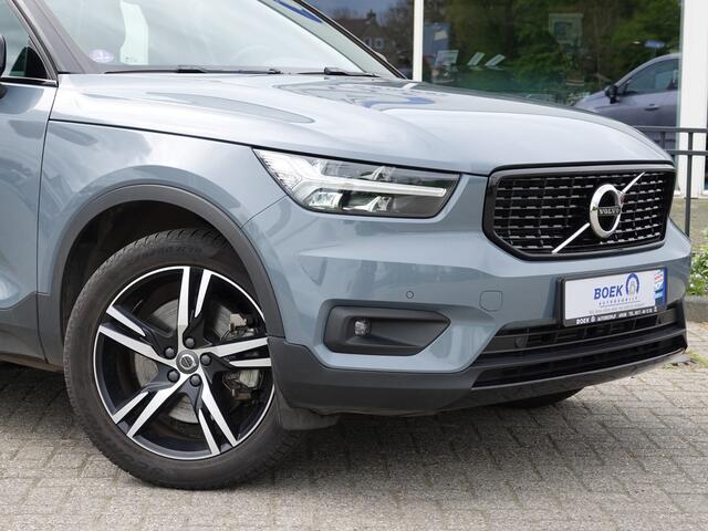 Volvo XC40 1.5 T4 RECHARGE R-DESIGN PANO | TREKH. | H-LEER | TWO-TONE | CAMERA