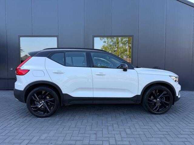 Volvo XC40 2.0 T4 R-Design / Adaptive CC / Camera / Stoelverw. / LED