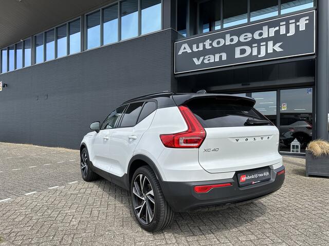 Volvo XC40 1.5 T5 Recharge R-Design Trekhaak Panodak