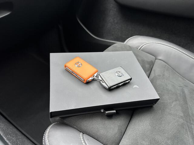 Volvo XC40 1.5 T5 Recharge R-Design Trekhaak Panodak