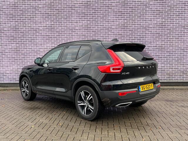 Volvo XC40 T5 AWD R-Design | Parkeerverwarming | 360º Camera | Harman Kardon audio | Elektr. stoelverst. met geheugen | Adaptive Cruise control