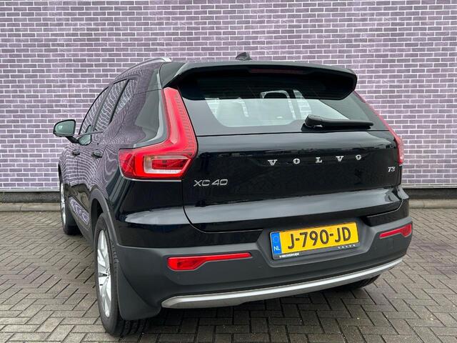 Volvo XC40 T3 Aut. Business Pro | Trekhaak | Elektr. stoelverstelling | 360º Camera | Stoel-/stuurverwarming | Adaptive Cruise | Park assist voor en achter