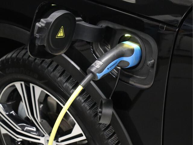 Volvo XC40 1.5 T5 Twin Engine Inscription [APPLE CARPLAY, ANDROID, HARMAN/KARDON, CAMERA, VOL LEDER, STOELVERWARMING, PDC V+A, CRUISE, NIEUWSTAAT]