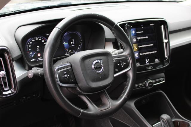 Volvo XC40 1.5 T5 Recharge Business Pro | 180PK | 18'LMV | ACC | PDC-A | LED | CARPLAY | E-KLEP | NAVI | KEYLESS | CLIMA |