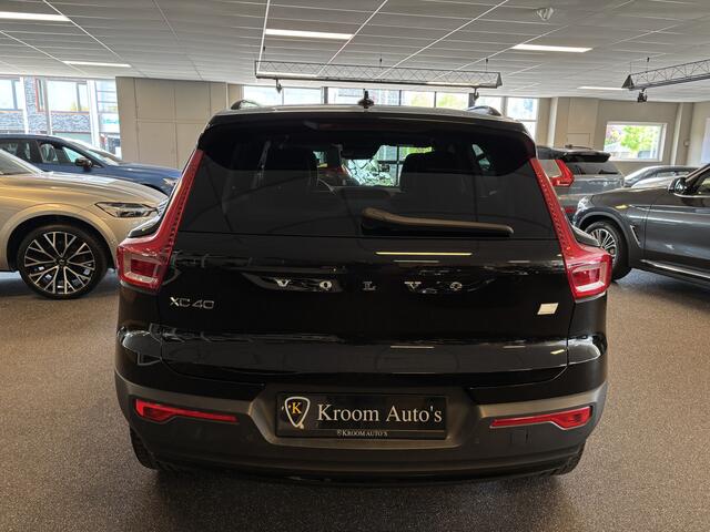 Volvo XC40 1.5 T4 Recharge R-Design / Panodak / Stuur- en Stoelverwarming / Dab+ / Harman-Kardon / BLIS / 20 inch / 360 camera / Keyless - Full LED -