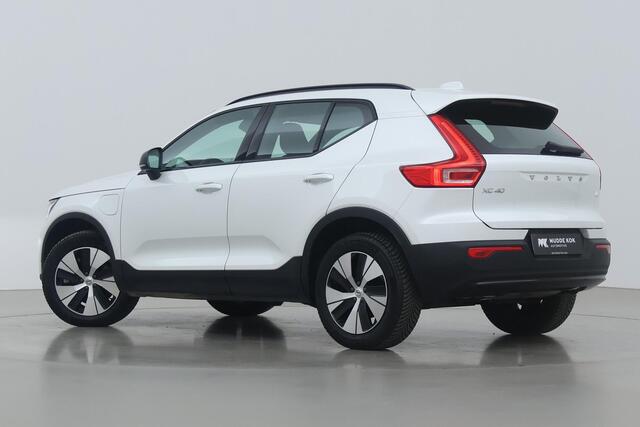 Volvo XC40 T5 Plug-in hybrid Plus Dark | harman/kardon | Trekhaak | Camera | Stoel+Stuurverwarming | Keyless