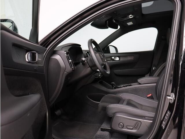 Volvo XC40 T5 Plug-in hybrid Ultimate Dark / Trekhaak / Pan. dak / Elektr. bed. stoelen / Harman Kardon