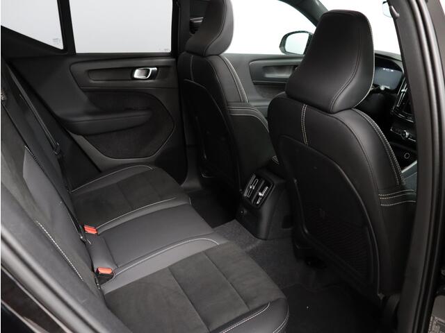 Volvo XC40 T5 Plug-in hybrid Ultimate Dark / Trekhaak / Pan. dak / Elektr. bed. stoelen / Harman Kardon
