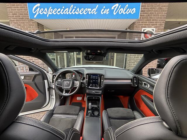 Volvo XC40 2.0 T5 AWD R-Design Intro Edition 360 Pano Pilot Assist Keyless