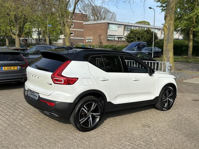Volvo XC40 2.0 T5 AWD R-Design Intro Edition 360 Pano Pilot Assist Keyless
