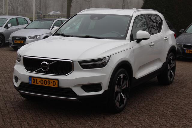 Volvo XC40 2.0 T4 Inscription / Half leder / Navigatie / Parkeerhulp V+A / 18'' / LED Koplampen / Stoelverwarming / Cruise Control