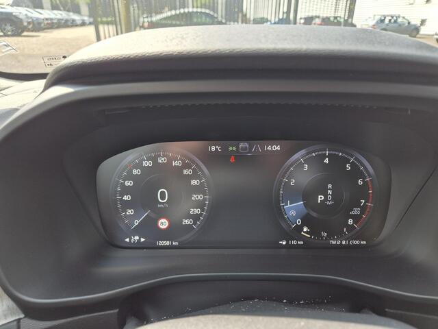 Volvo XC40 2.0 T4 Inscription 360Camera/AdaptiveCruise/Keyless etc.