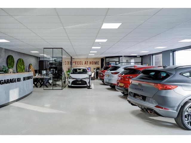 Volvo XC40 1.5 T4 Plug-in hybrid Plus Dark 1ste eigenaar / Harman Kardon / 360 Camera / Elek. achterklep / Licht pakket / adaptieve cruise / dealer onderh.