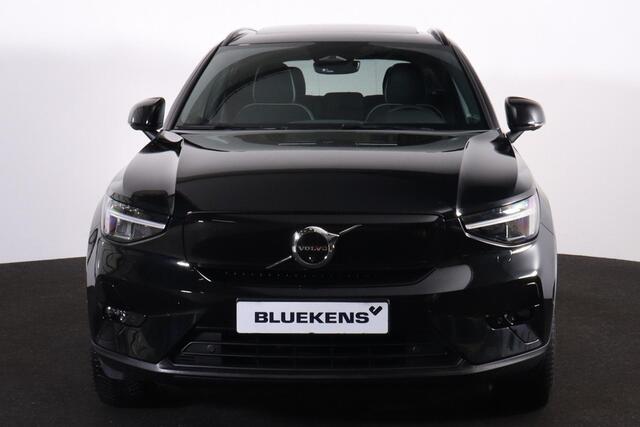Volvo XC40 Recharge Ultimate 70 kWh - Panorama/schuifdak - IntelliSafe Assist & Surround - 360º Camera - Verwarmde voorstoelen & stuur - Parkeersensoren voor & achter - Elektr. bedienb. voorstoelen met geheugen links - Draadloze tel. lader - Warmtepomp - Extra getin