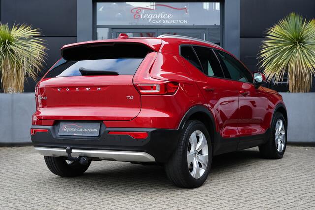 Volvo XC40 2.0 T4 Inscription 191pk Stoelverwarming/Camera/Trekhaak