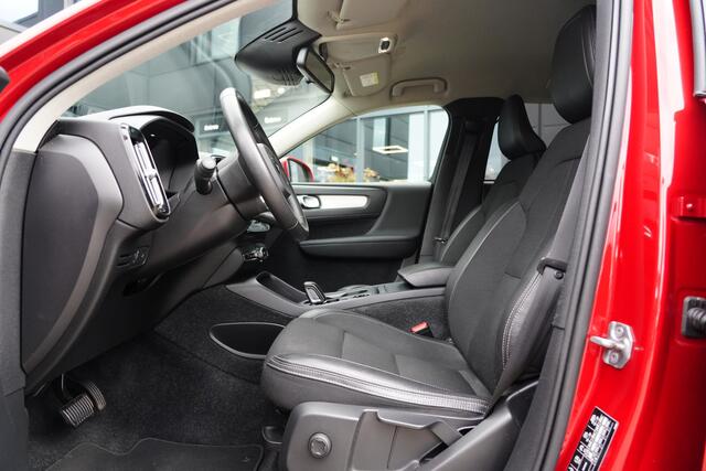 Volvo XC40 2.0 T4 Inscription 191pk Stoelverwarming/Camera/Trekhaak
