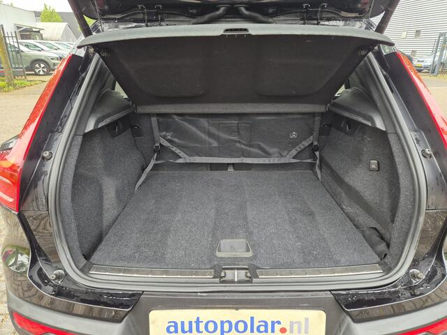 Volvo XC40 1.5 T5 Recharge Inscription Trekhaak/Panodak/Leder etc.