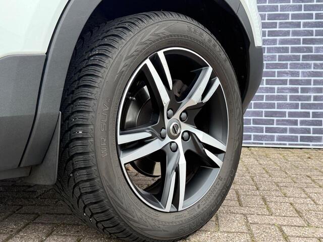 Volvo XC40 2.0 T4 R-Design | Stoelverwarming | Getint glas | BLIS | Harman/Kardon | Parkeercamera | Volvo on Call | Parkeersensoren V+A | Alarm |