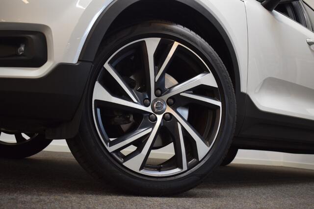 Volvo XC40 2.0 T4 190pk AUT R-Design 63000 NAP Sunroof/ Adapt. Cruise/ Camera/ 20"LMV