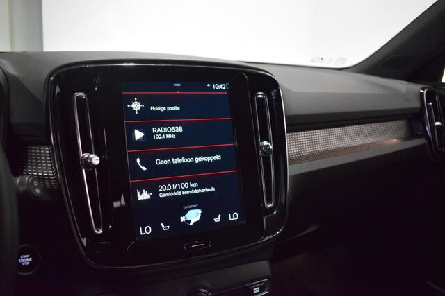 Volvo XC40 T5 261pk AUT7 Recharge R-Design PHEV 35km Adapt. Cruise/ Camera/ Stoel&Stuur verw./ Blis/ PDC
