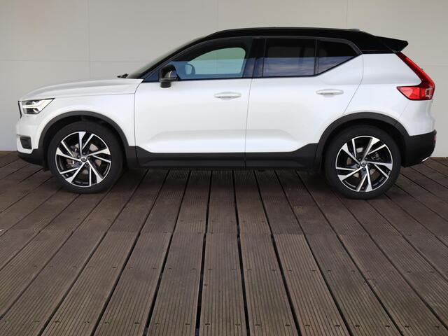 Volvo XC40 2.0 T5 AWD R-Design Intro Edition Polestar Engineered | Pano-dak | Trekhaak uitklapbaar | Groot Navi |