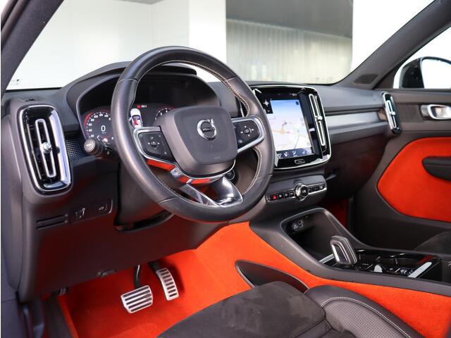 Volvo XC40 2.0 T5 AWD R-Design Intro Edition Polestar Engineered | Pano-dak | Trekhaak uitklapbaar | Groot Navi |