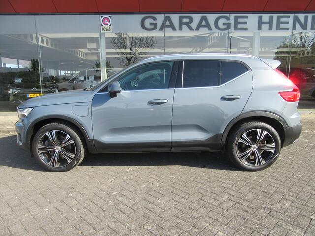 Volvo XC40 1.5 T5 Recharge Inscription, Pano dak, Leder (occasion)