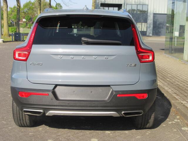 Volvo XC40 1.5 T5 Recharge Inscription, Pano dak, Leder (occasion)