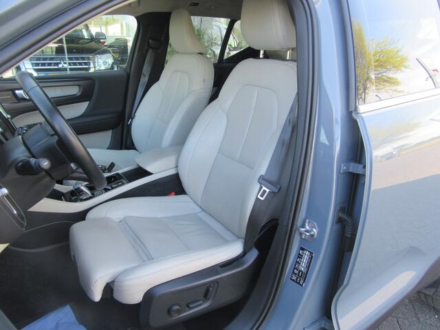 Volvo XC40 1.5 T5 Recharge Inscription, Pano dak, Leder (occasion)