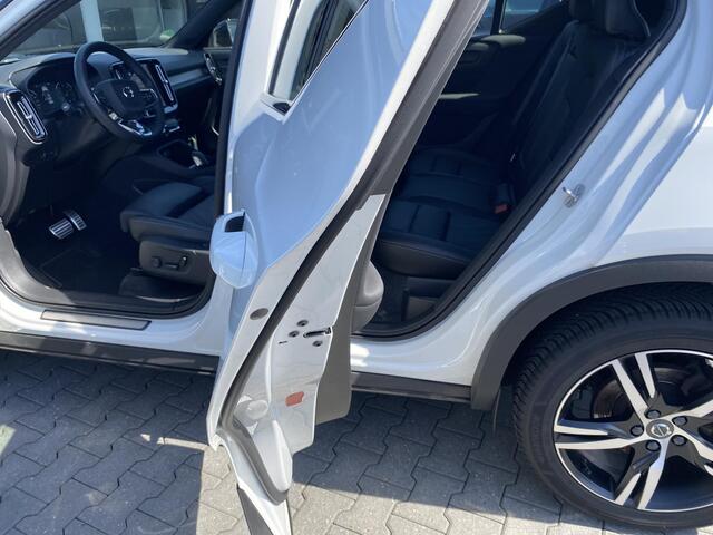 Volvo XC40 2.0 B4 R-Design ACC|360°|H&K|Pilot assist