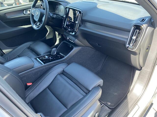 Volvo XC40 2.0 B4 R-Design ACC|360°|H&K|Pilot assist