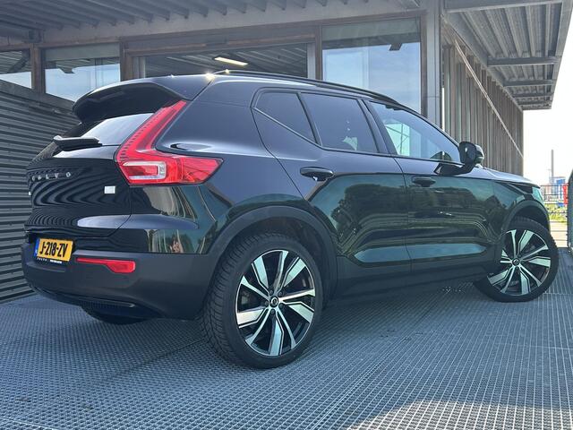 Volvo XC40 Recharge P8 AWD R-Design Panoramadak, Audio Premium Harman-Kardon, Warmtepomp, 360gr. Camera, Driver assist, Climate Pack 2, Trekhaak semi Electrisch