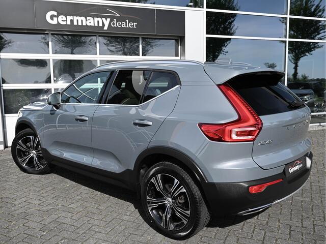 Volvo XC40 1.5 T3 164PK Inscription Pano H&K Zetels Leder Trekhaak 360-camera VOL!
