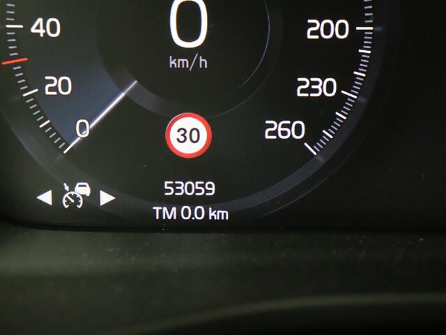 Volvo XC40 1.5 T5 Recharge R-Design BLACK EDITION + PANORAMADAK !