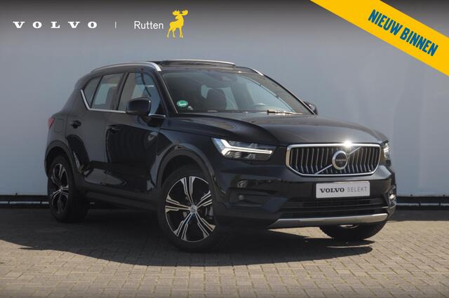Volvo XC40 T3 163PK Automaat Inscription / Adaptieve cruise control / Panoramadak / BLIS / Elektrische achterklep / Trekhaak / Elektrische stoelen / Parkeersensoren met 360 camera / Lederen bekleding
