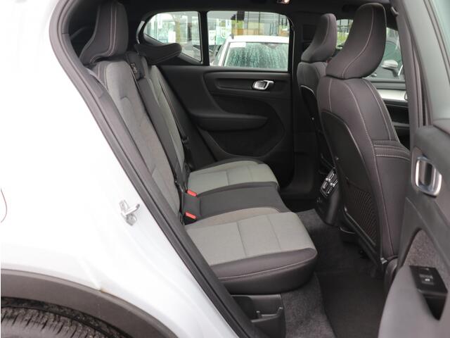 Volvo XC40 1.5 T5 Recharge Inscription Expression I Panoramadak I HarmanKar