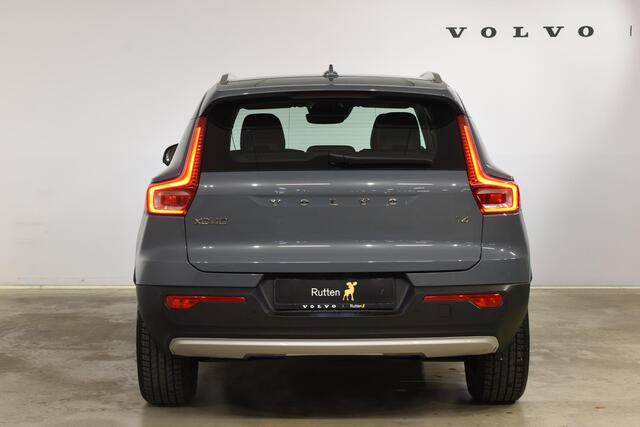 Volvo XC40 T4 190PK R-Design / Navigatie / Camera / Elektrische Stoelen / Adaptieve Cruisecontrol / Elektrische Achterklep / LM Velgen / Trekhaak /