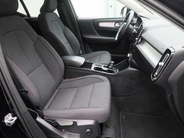 Volvo XC40 1.5 T4 Recharge Inscription Expression | CAMERA | H&K | KEYLESS