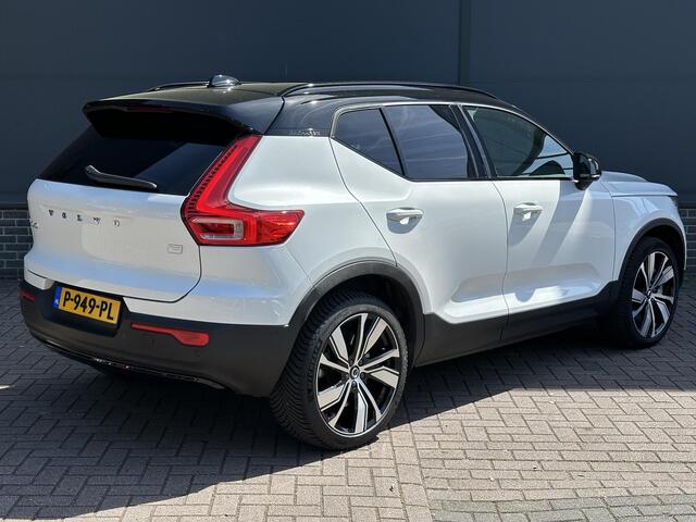 Volvo XC40 Recharge Twin Pro 1e eigenaar / Luxe auto / trekhaak / trekgewicht 1800kg /