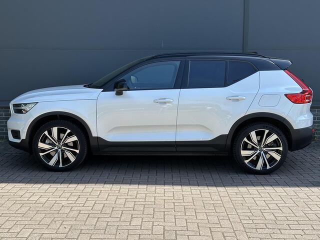 Volvo XC40 Recharge Twin Pro 1e eigenaar / Luxe auto / trekhaak / trekgewicht 1800kg /