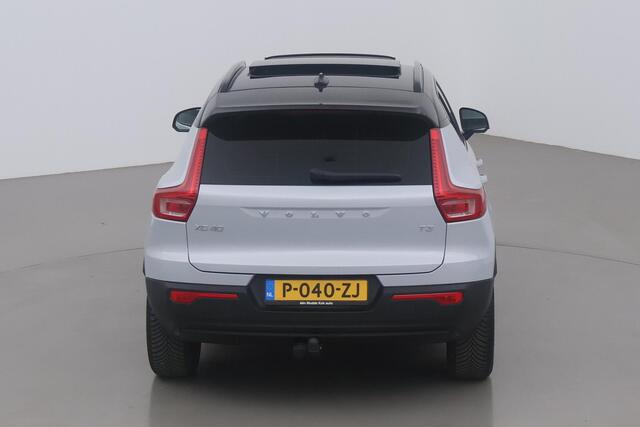 Volvo XC40 T3 Momentum Business | Automaat | Panoramadak | Keyless | Apple Carplay | Camera | Getint Glas