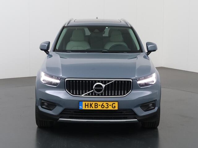 Volvo XC40 1.5 T5 Recharge Inscription | Panoramadak | Parkeercamera | Cruise Control Adaptief | Navigatie | Dodehoekdtectie |