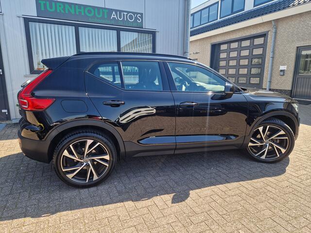Volvo XC40 1.5 T3 R-Design Panoramadak | Blis | Camera