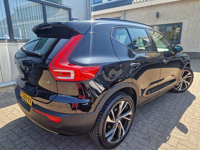 Volvo XC40 1.5 T3 R-Design Panoramadak | Blis | Camera