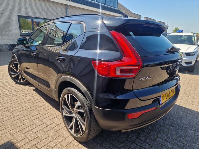 Volvo XC40 1.5 T3 R-Design Panoramadak | Blis | Camera