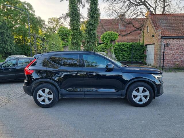 Volvo XC40 1.5 T2 Momentum