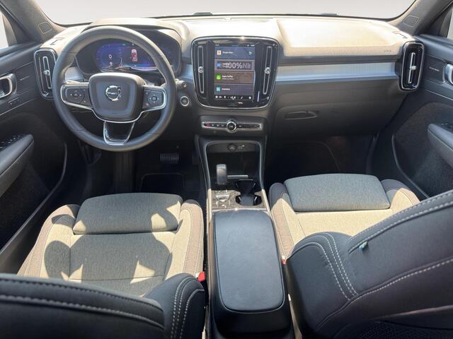 Volvo XC40 2.0 B4 Plus Dark | Trekhaak | Stoelverwarming | Keyless Entry | Adaptive Cruise Control |