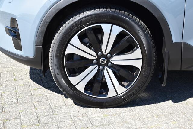 Volvo XC40 T4 211PK Plug-in hybrid Plus Dark | ACC | 360 Camera | Elektr. stoel | Getint glas | Stuurverwarming
