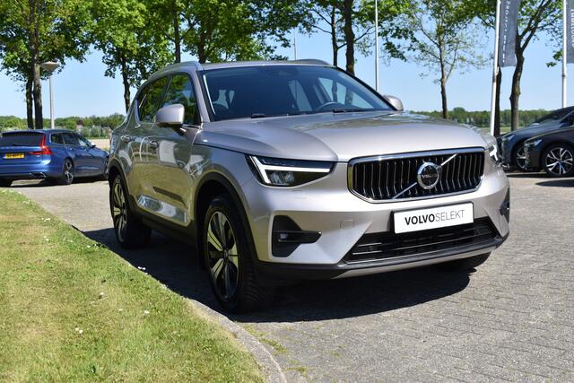 Volvo XC40 T5 262 PK Plug-in hybrid Ultimate Bright | Leder | Panodak | ACC | 360 camera | Stoelverwarming | H&K